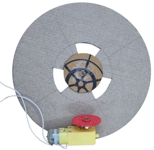 diy birthday wheel creation 黑色蕾丝