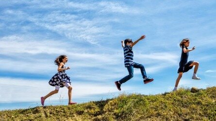children-pass-lawsy-featured-1.jpg