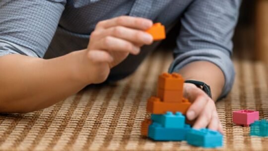 playing-lego-adult-连开两个处苞过程
