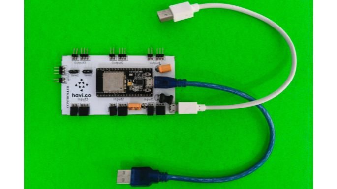 connected data cable & usb cable with 依依视频ntroller